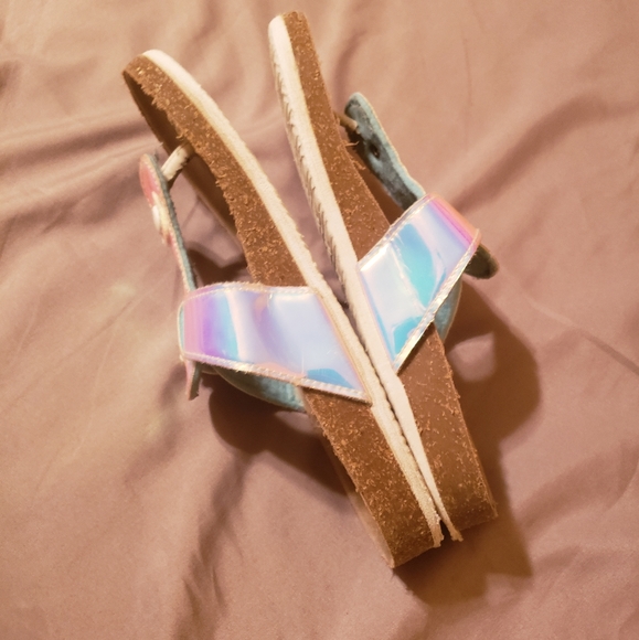 Girls Slides - Picture 3 of 5